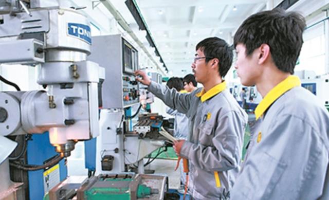 数学|2022高考生需注意,这4类专业不适合女生报考,多数学生毕业转行