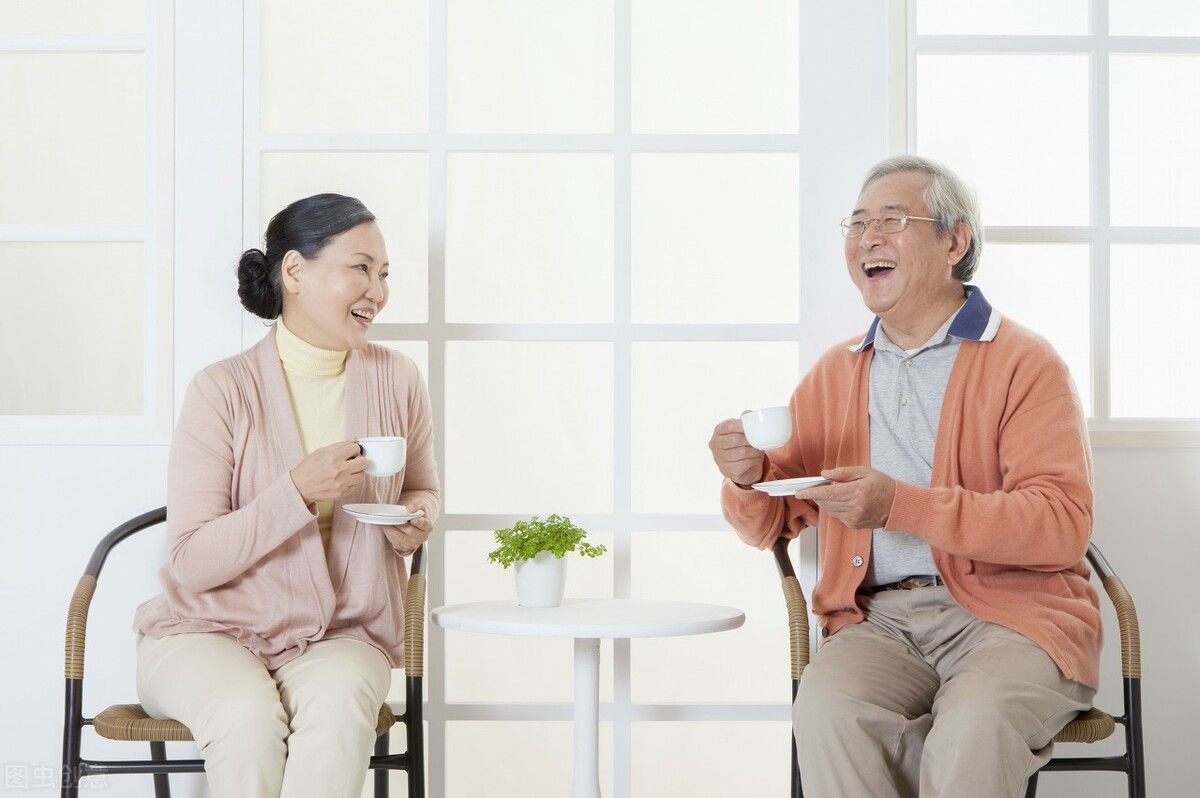 老神中医|从垂危病人得到的启示，为什么临死前、病重时不能吃饱？