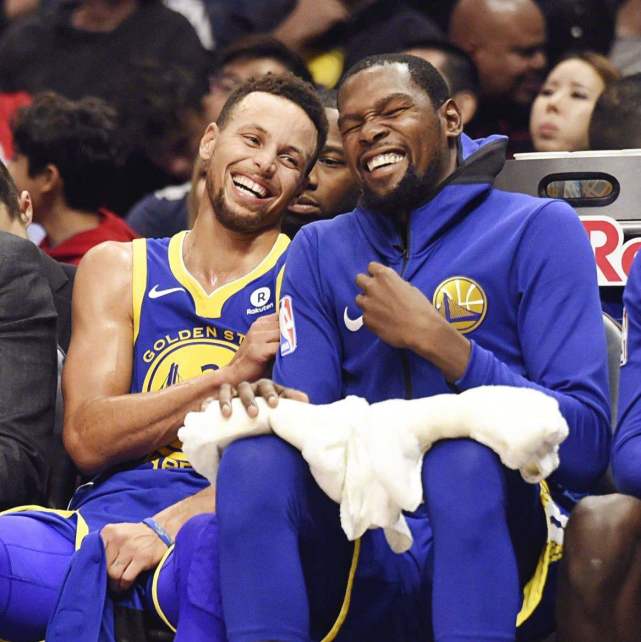 刘诗雯|?生涯场均2分，却在NBA打了12年，还赚了4700万美元！