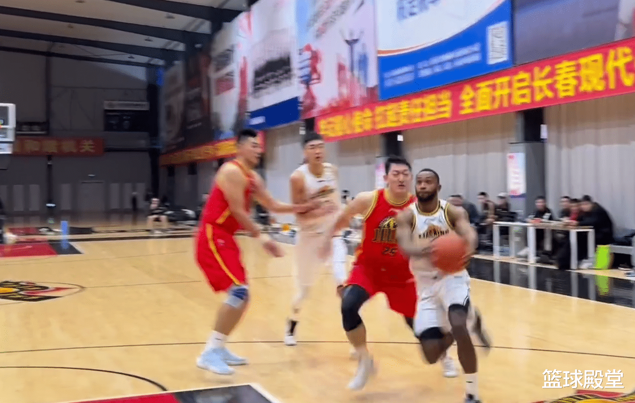 丛明晨|74-62！官宣辽吉G2集锦！丛明晨+双外统治全场，轩皇+大C状态良好