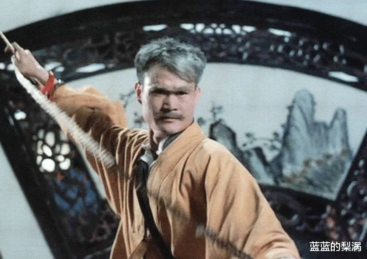 林正英|林正英拍了多年的僵尸片，真的不怕出事吗，所以他定下了4条规矩