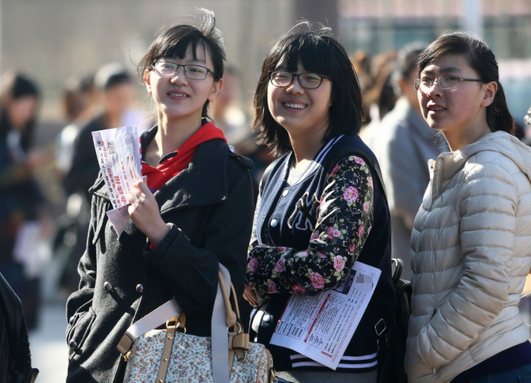 新华社|新华社校招报名即将截止,就业前景十分可观,应届生的春天来了