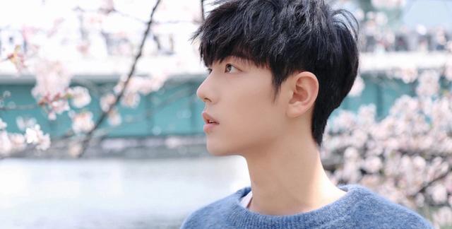 冯绍峰|娱乐大爆料：华晨宇、赵丽颖冯绍峰、吴倩、朱一龙、肖战、陈坤