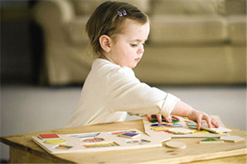 优加佳宝|孩子做事不专注、容易分心，作为父母应该怎么办？