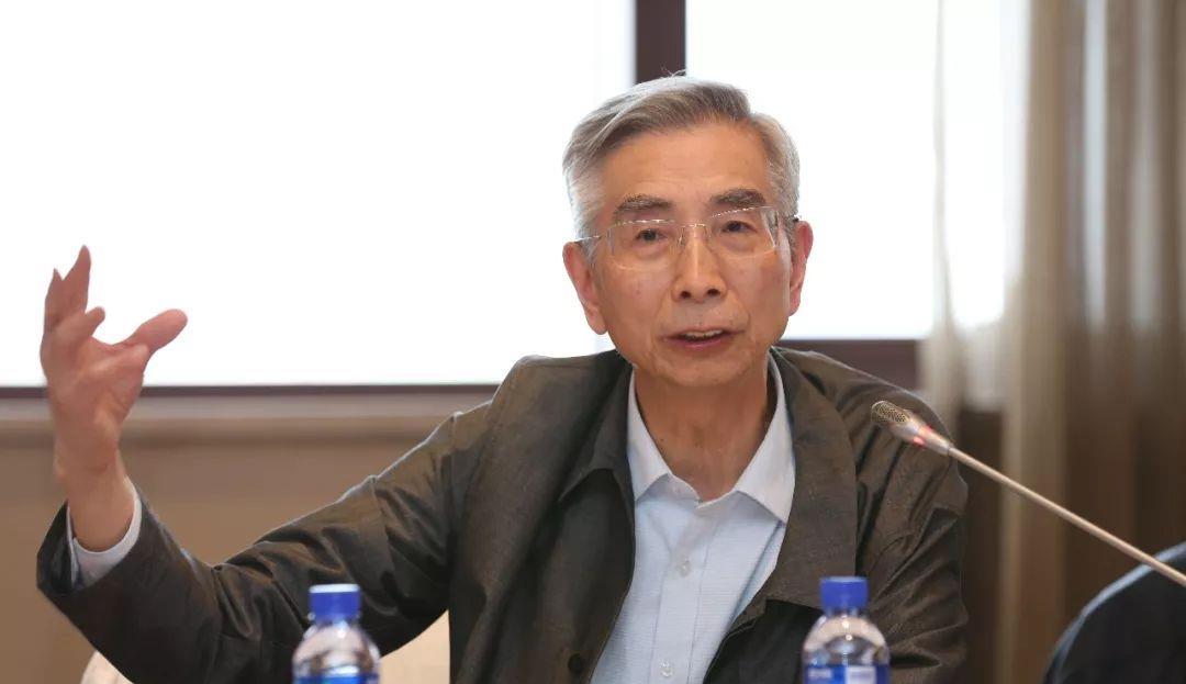 asml|美就EUV光刻機增設新規，ASML緊急展開布局，中國院士發出警告