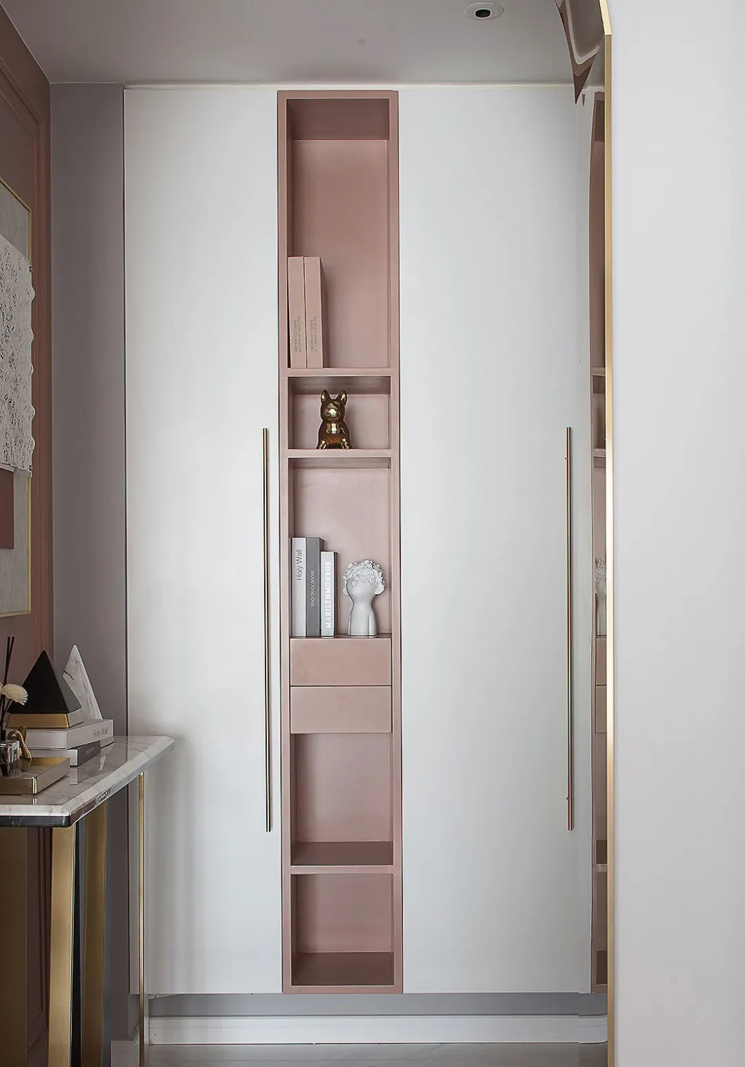 粉色|120㎡现代轻奢3室2厅，用艺术美学诠释家的优雅！