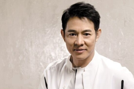 李连杰|李连杰真实身份 李连杰说爷爷身份鲁豫有约不敢播是怎么回事？