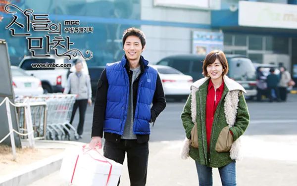 成宥利|41岁韩星成宥利将临盆,近照仍甜美可爱,大方晒双胞胎大牌衣物