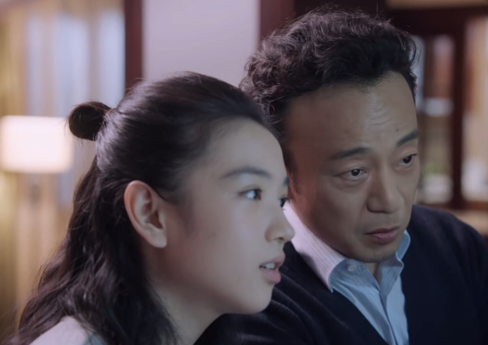 突围|《突围》4个多余的角色，范佳慧陆建设勉强接受，这2个大可不必