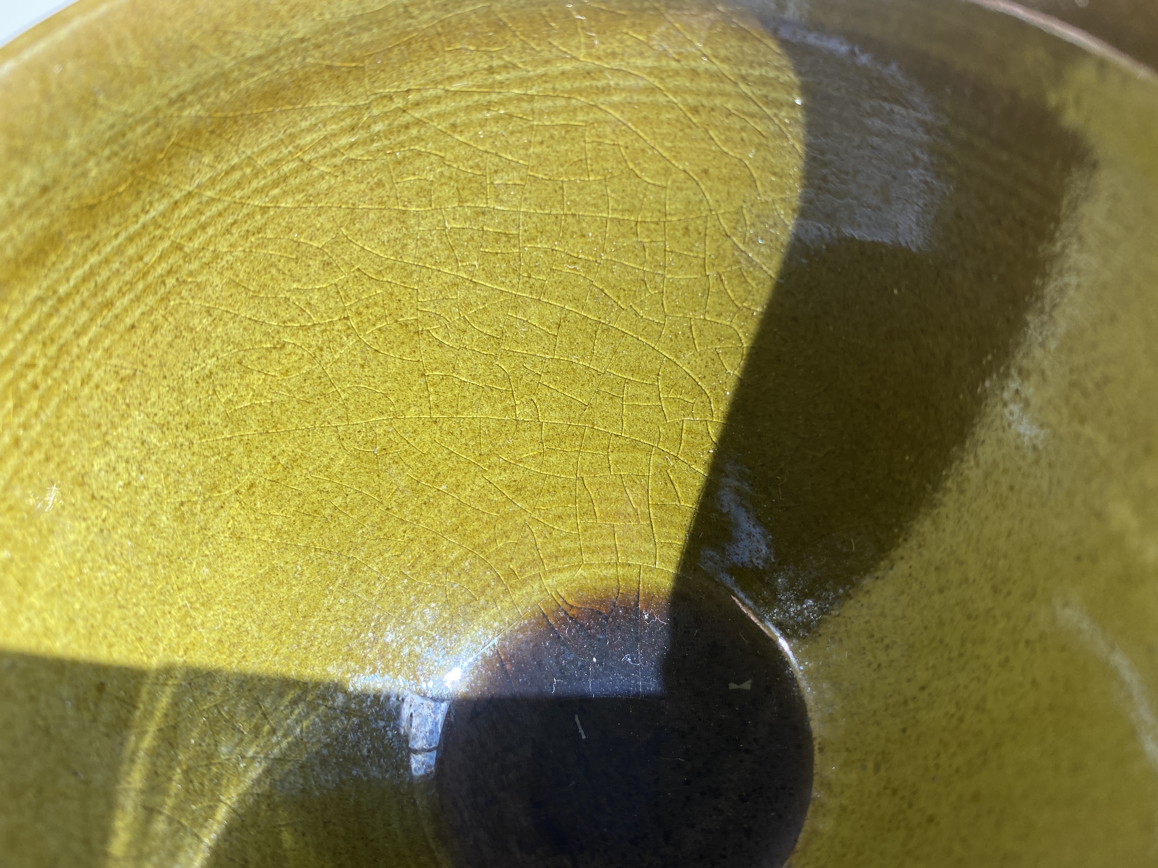 建盏|建盏开片有人说是瑕疵,有人说不是,我到底听谁的?