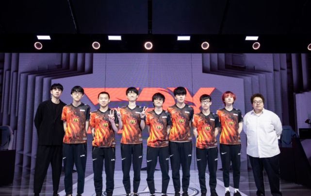 教师|LOL：欧洲赛区不再用韩援，但LPL依然需要