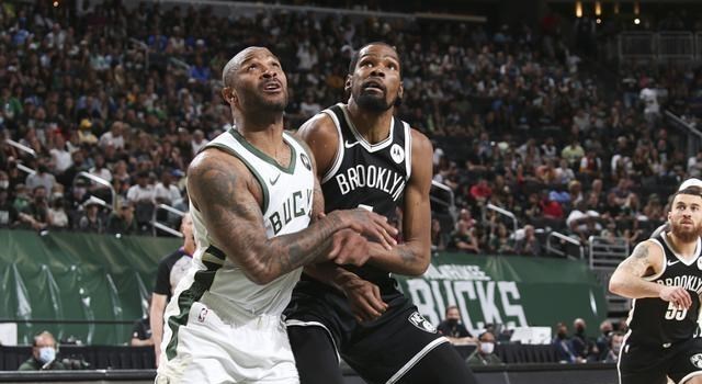 清浅微笑的我|2年2400万，冠军也留不住我！塔克把话挑明，篮网等来良机