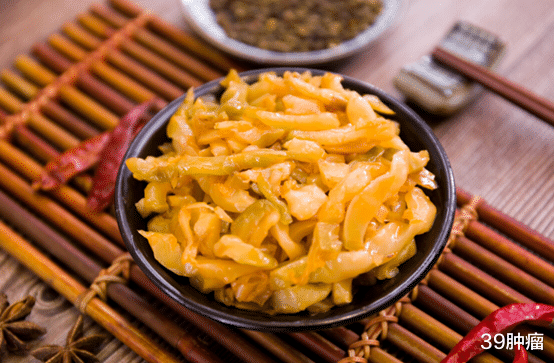 39肿瘤|家庭主妇确诊甲状腺结节，提醒：厨房一物是根源，多数人都在吃