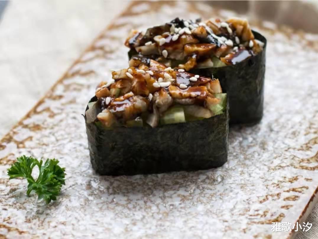 钱币|寿司为什么是“一份两个”的？原来是跟古时候的钱币有关