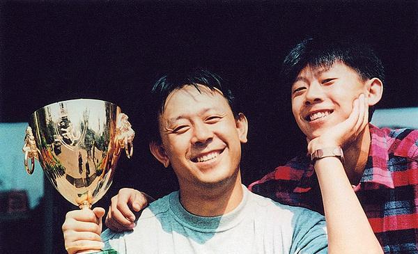 夏雨|娱乐圈最“寒酸”婚礼曝光：连婚纱都没有，他们居然还是模范夫妻