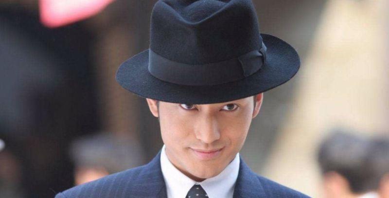 赵丽颖|《上海滩》再翻拍，靳东实力出演许文强，看到女主，网友表示弃剧