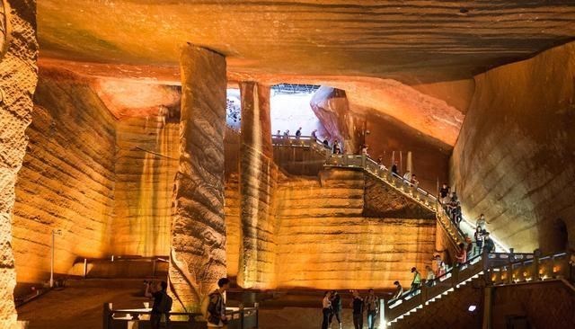 龙游石窟 一处神秘而古老的地下石窟，工艺神似现代科技，至今不知如何建造