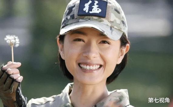 万茜|人淡如菊的万茜：蹭红毯，凹人设，为迎合观众开始改变自己