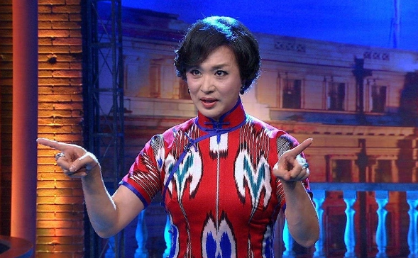 金星|金星被好事者问到“丈夫有生理需求是怎么解决的”她一个动作，被人纷纷称赞