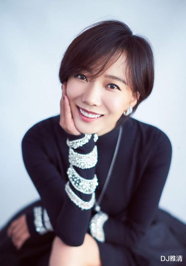 电影|17位内蒙女星，17朵草原上美丽的花，个个又美又实诚，比江南美女更耐看