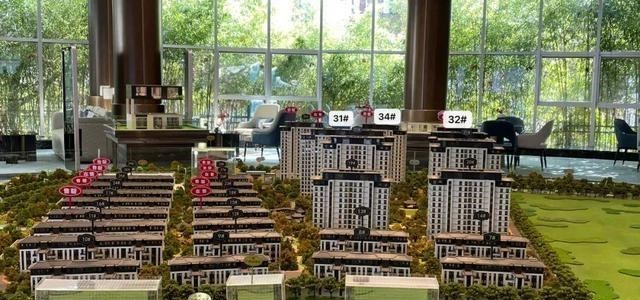 镇江|太坑！房源冻结，镇江又一楼盘疑似停工，我实探后发现……