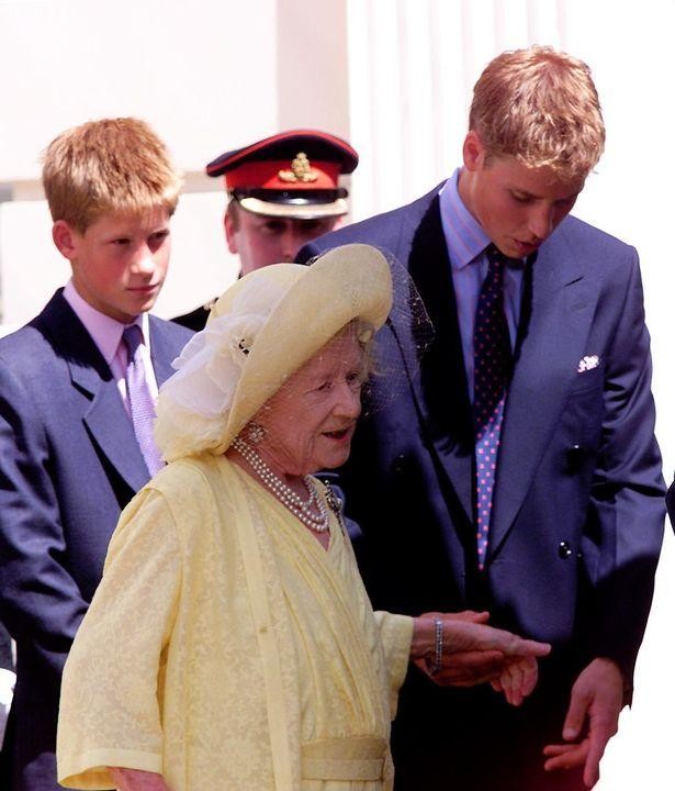英國女王母親102歲去世，為何將大部分遺產留給哈裡，而不是威廉-圖9