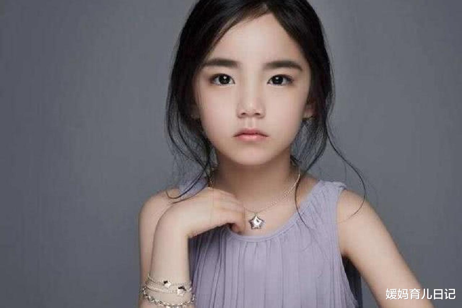 媛妈育儿日记|小学生“美妆博主”频出,请不要让“博眼球”,毁了孩子的成长