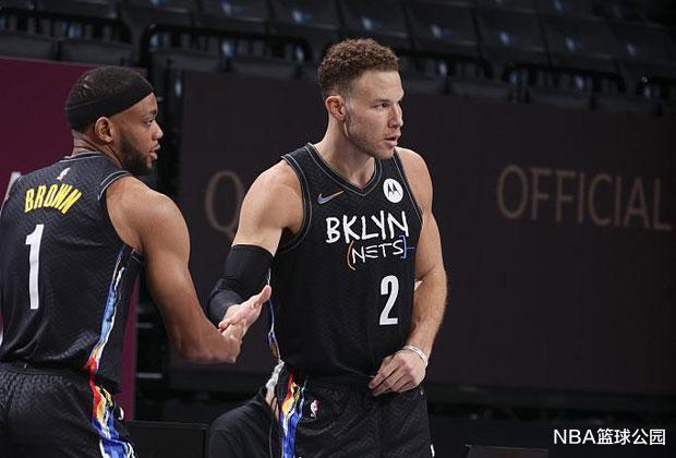 布雷克·格里芬|18分14板！格里芬撐起籃網(wǎng)內(nèi)線，賽后心酸發(fā)言，這番話他憋了兩年