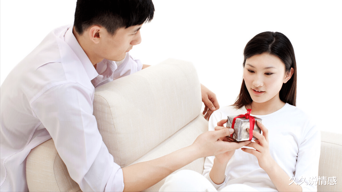 久久说情感|“离婚那天，丈夫提出再同居一晚”“结婚6年，他却这么陌生”