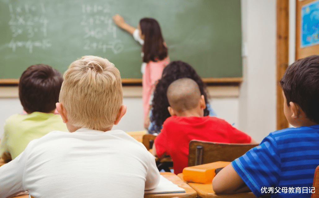 教师|教师招聘门槛提高，学历标准严格明确，有些学生毕业即失业