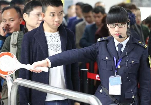 亚马逊|地铁现“离职热潮”，越来越多的人舍弃稳定工作，原因却不在工资