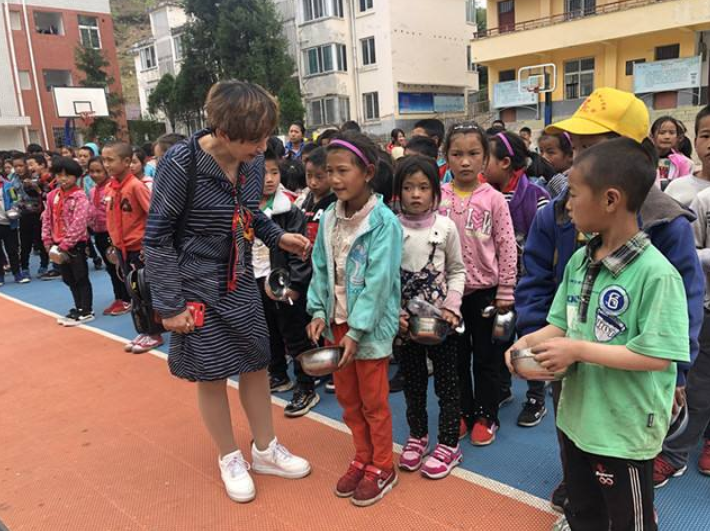 教育部|官方通知，中小学生的上学时间被严格规定，家长却“忧心忡忡”