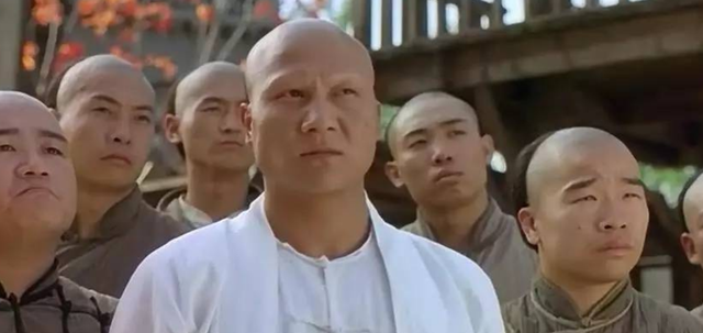 杜旭东|本是国家一级演员，因嘴歪演了一辈子坏人，女儿我们很熟悉也很美