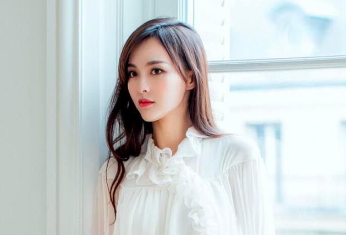 胡歌|《猎场》四年后，胡歌新剧来袭，女主阵容堪称“王炸组合”