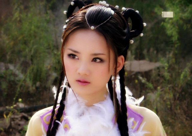 馨子|37岁女星现状曝光，没房没车没结婚，曾出演《红苹果乐园》女主