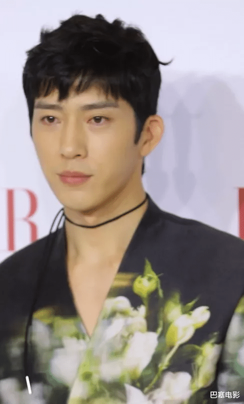 杨幂|芭莎红毯：宋茜好惊喜、杨颖这次没得说，周笔畅和杨幂穿了个啥？