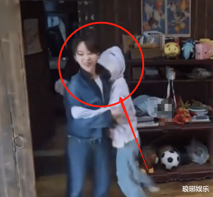 张艺兴|向往5下期嘉宾不神秘，张子枫看了都想躲，杨紫的反应好真实