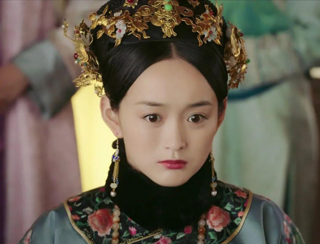 周迅|大龄扮嫩的6个成功例子，刘晓庆39岁演少女，周迅36岁仍天真懵懂