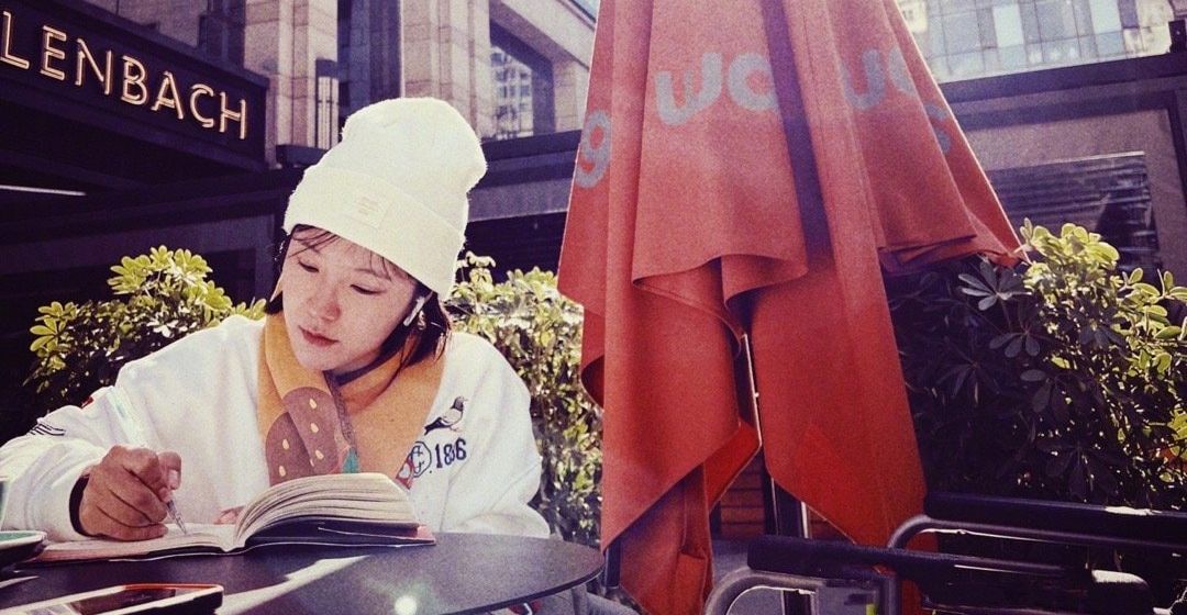 赵奕欢|“逢演必脱”赵奕欢：巅峰时期片酬仅5000，如今却和“渣男”相恋