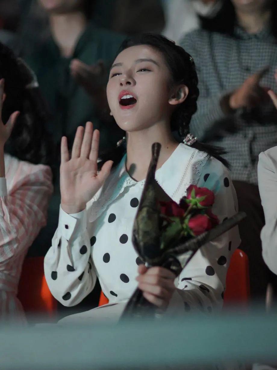 时尚圈的奇葩大喵|乔家儿女成穿搭教科书，时髦复古却又不浮夸，日常完全可以直接学