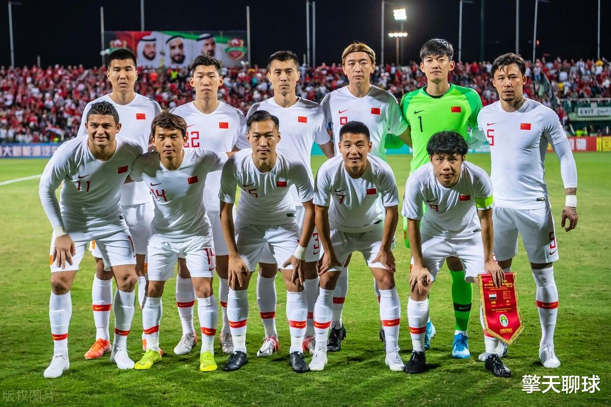 国足|晴天霹雳！国足对手6连胜状态火爆，3理由决定末轮照样死磕国足