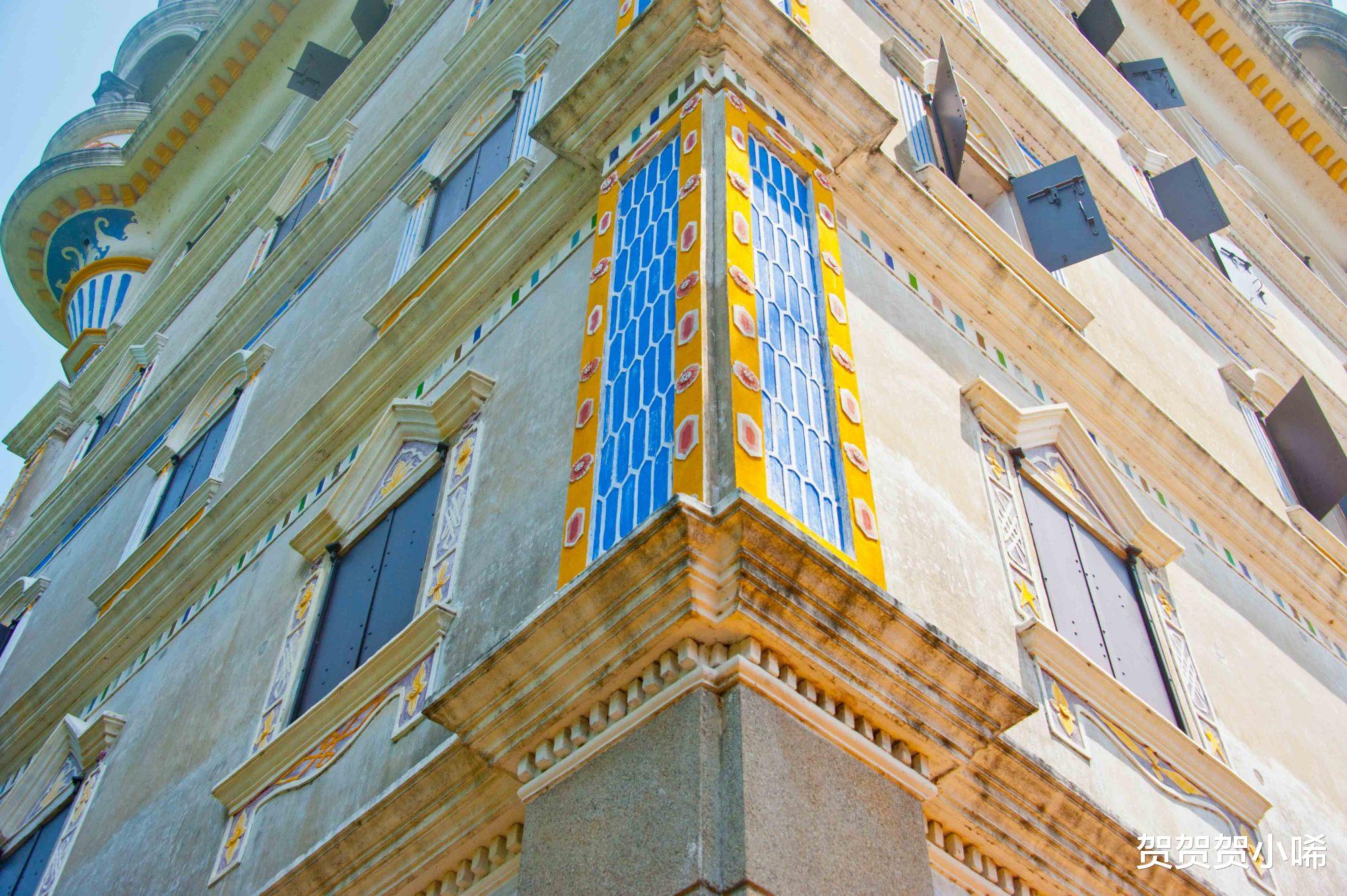 贺贺贺小唏 广东超神奇的建筑，不仅能防涝防匪，而且外观还特别精美！