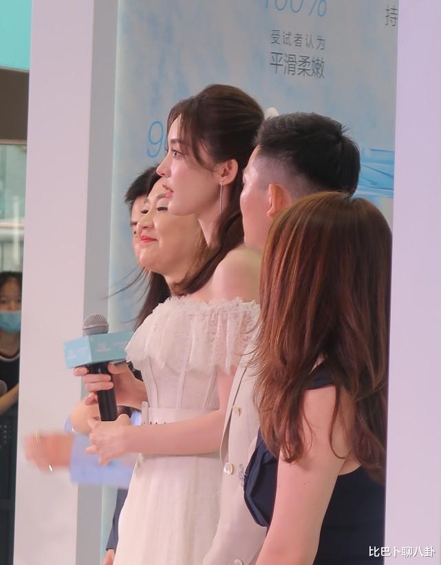 古力娜扎|古力娜扎生图出圈，和迪丽热巴差距越来越大，你对她的印象是什么？