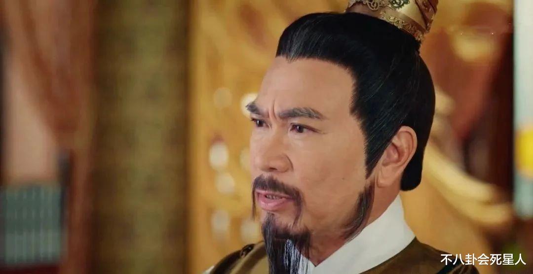 李龙基|69岁TVB戏骨娶30岁娇妻，头花白像父女，6套房转妻子名下