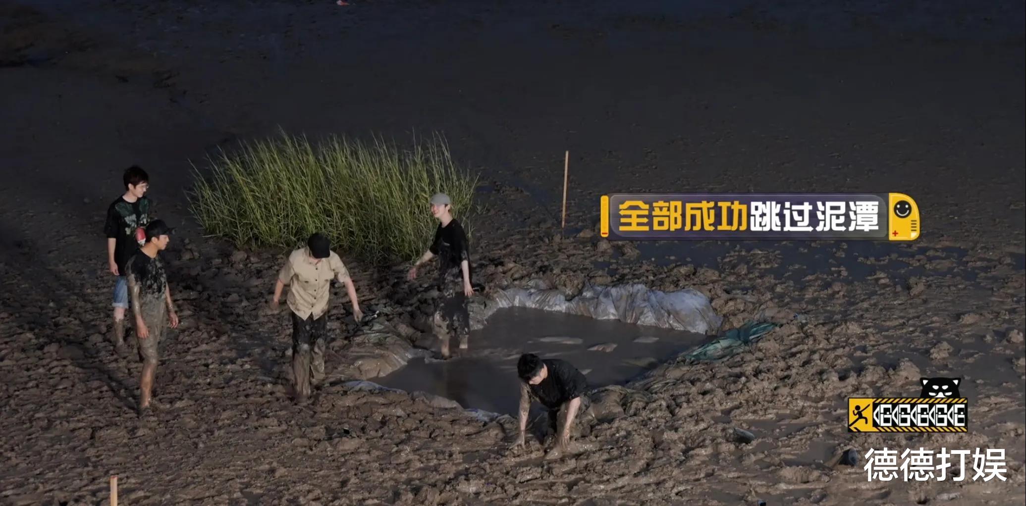 陈赫|陈赫大型社死现场，众人晚餐太寒碜，邓超疯狂吐槽陈赫煮面像网线