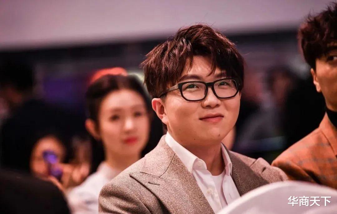 毛不易|毛不易，确实不易，竟让资本低下头选择了才华