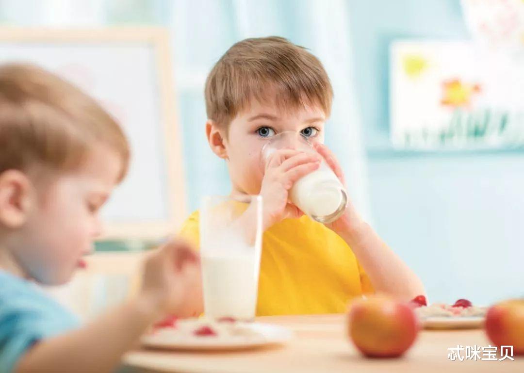 忒咪宝贝|5岁女童喝“祛火凉茶”，被送ICU：三伏天饮食切记三要三不要