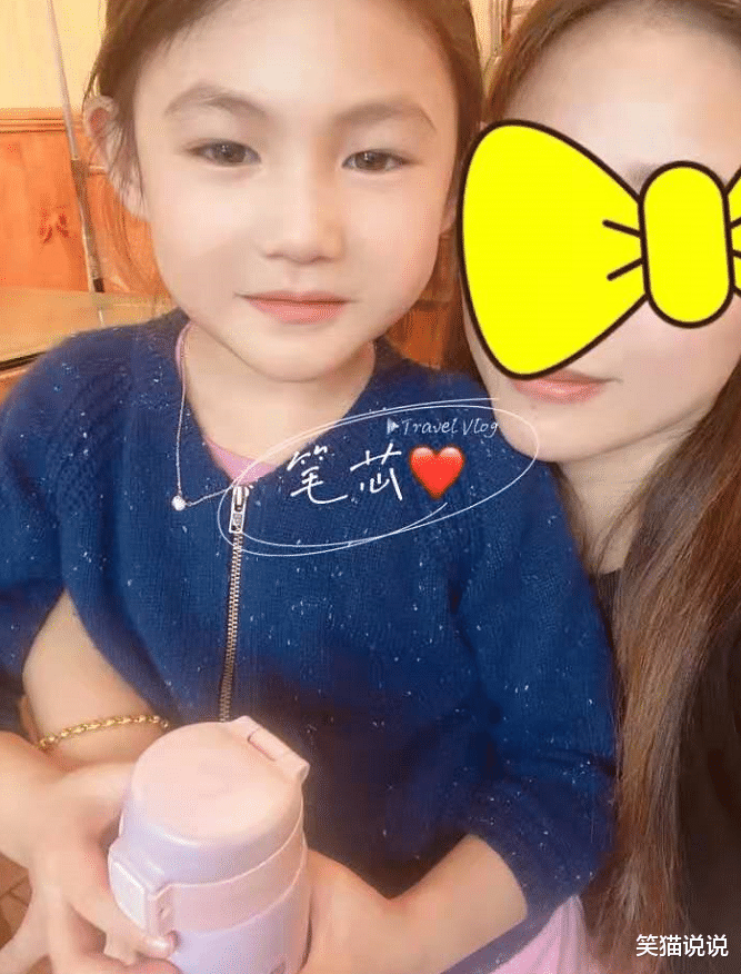 陈冠希|博主晒与秦舒培母女合照，4岁Alaia超像陈冠希，五官精致好漂亮！