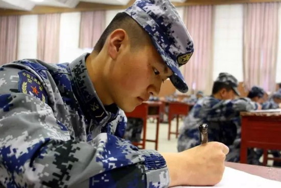 安妈育儿日|2021年军校高考招录“遇冷”，降分也没招满，考生：实力不允许