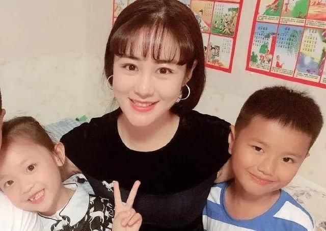 张亮|15岁被赵本山看中，爆红后嫁富豪，老公被判14年，毕畅还好吗？